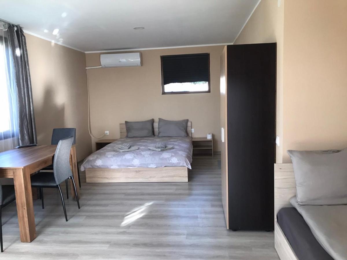 Къщи За Гости Михайлови Sapareva Banya Bagian luar foto